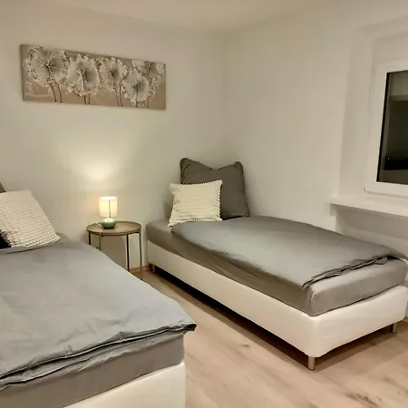 Modernes, Stilvolles 5 Apartman *