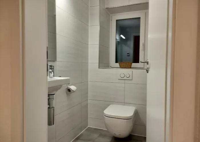 Modernes, Stilvolles 5 شقة