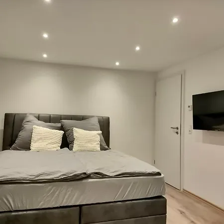 Apartment Modernes, Stilvolles 5 *
