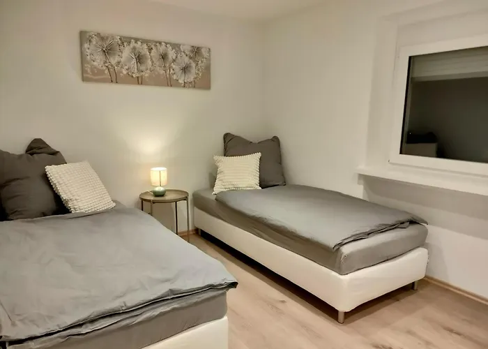 Modernes, Stilvolles 5 Апартаменты *
